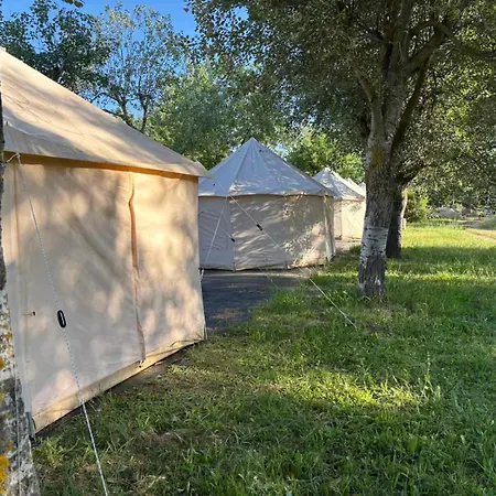 Luxury Glamping *